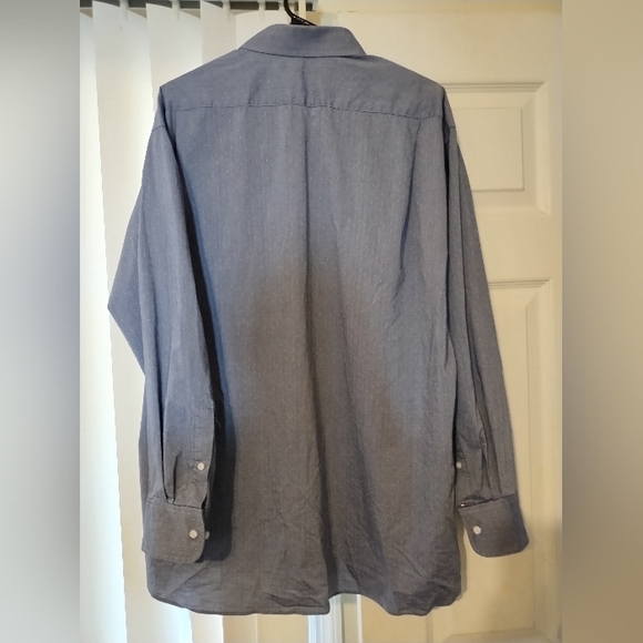 Tommy Hilfiger Men's Blue Button-Up XL 17 17.5 34-35 Shirt Adj Cuff Front Pocket - Picture 6 of 6